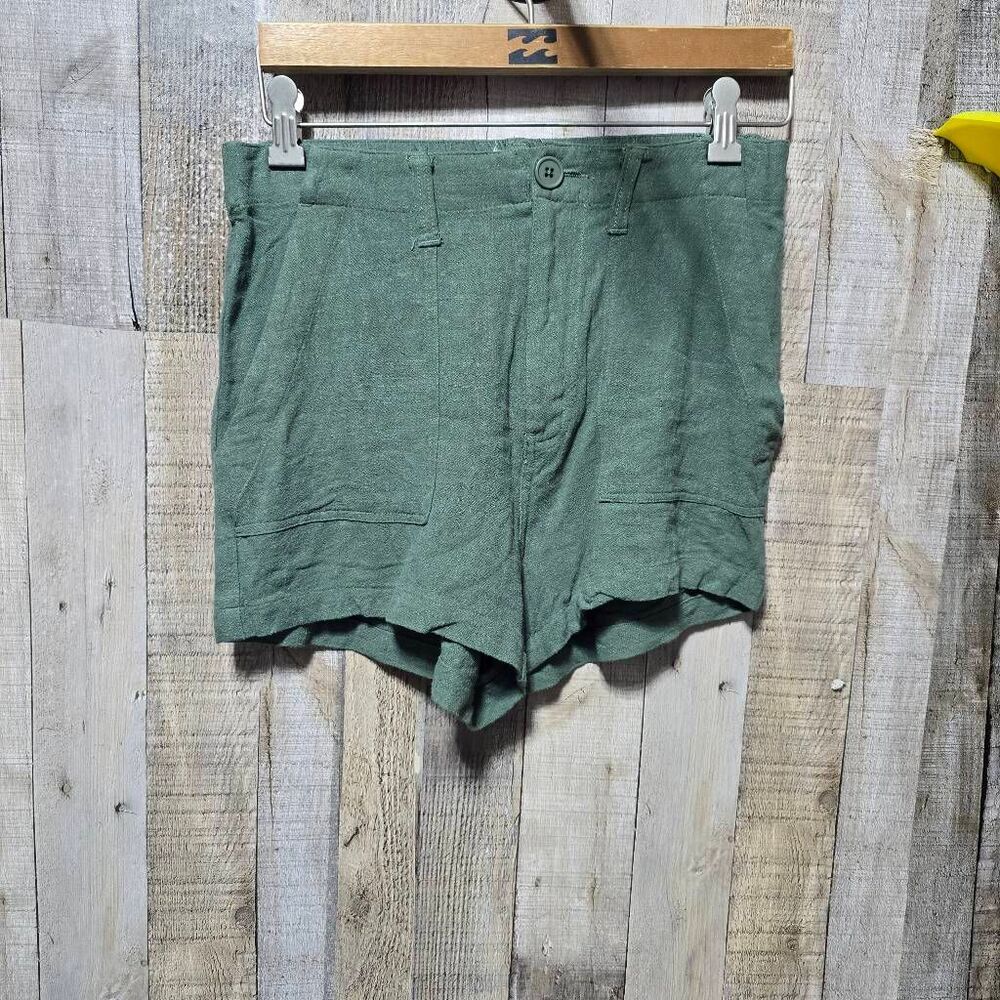 Altar'd State Olive Green Linen Blend Shorts Medium Basic Gorpcore Trendy Chic